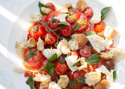 Tomato, bread, olive and basil salad