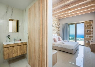 Sea view room and ensuite
